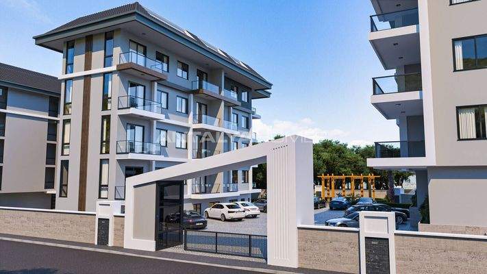 2 and 3-Bedroom Flats with Pool Access in Alanya Oba