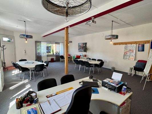 Geschäftsraum/Fahrschule