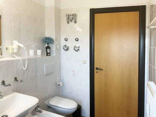 eigene Kalt und Warmwasseruhren