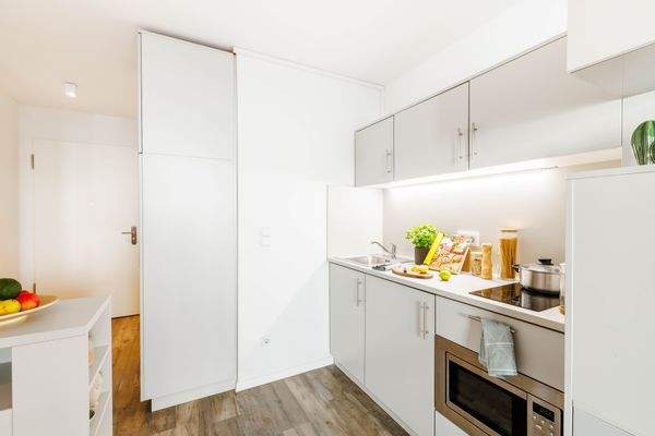 THE FIZZ Berlin Apartment 2.jpg