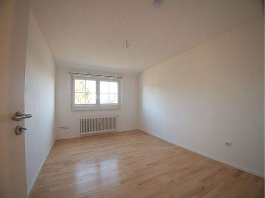 Gäste-/Arbeitszimmer