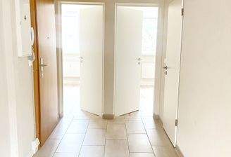 Flur - Musterbild.jpeg