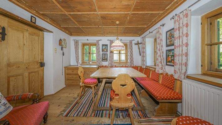 KITZIMMO-Historisches Bauernhaus in traumhafter Lage kaufen - Immobilien Erpfendorf.