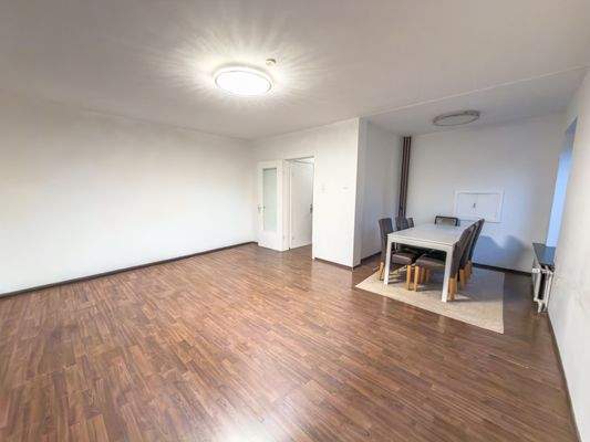 Wohnbereich + Essbereich