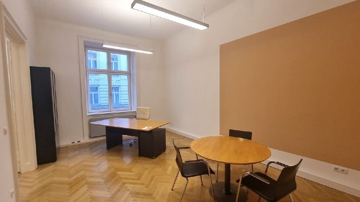 Büro 3