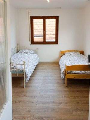 089 Schlafzimmer klein (1 von 1)