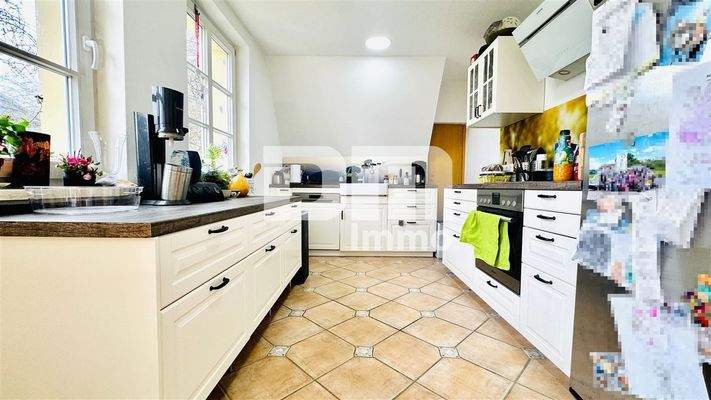 OG Maisonette Küche / Zugang Balkon / Dachterrasse