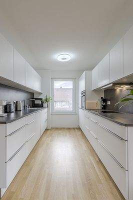 Zeitlos moderne Einbauküche