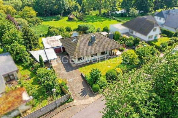 [KI-optimiertes Foto Sommer] Vogelperspektive