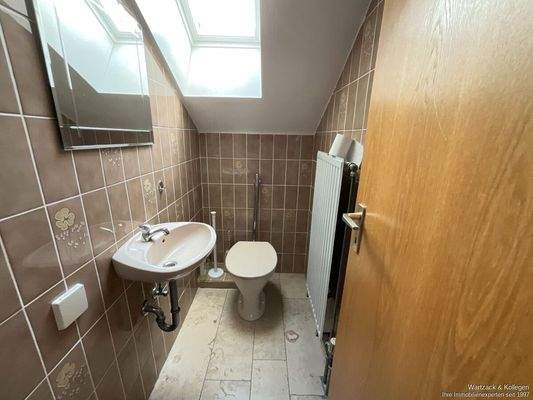 separate Toilette im DG