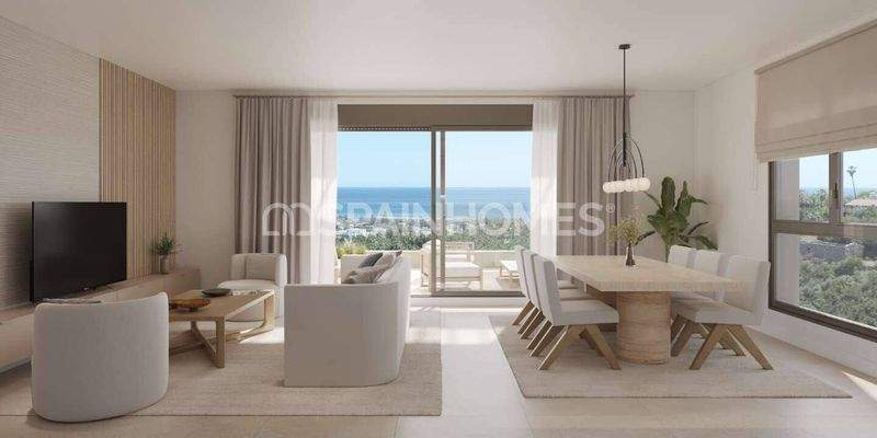 Quality Apartments with Sea Views in Peaceful Location in Estepona