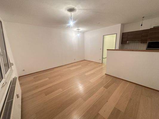 20251202_153155341_iOS