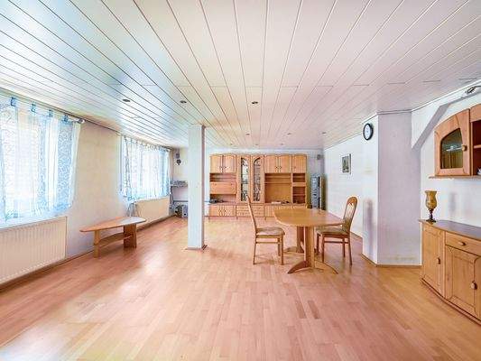 Hinterhaus Wohnbereich OG