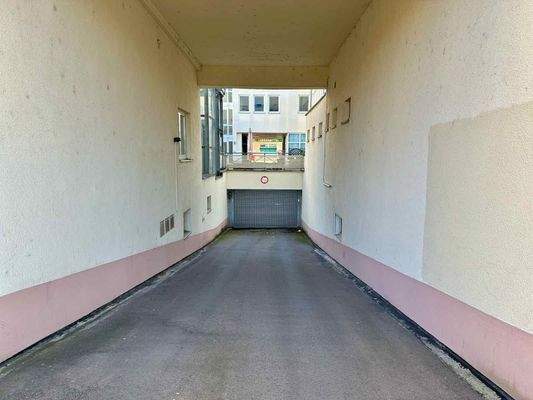 Zufahrt Tiefgarage
