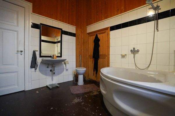 Badezimmer Erdgeschoss