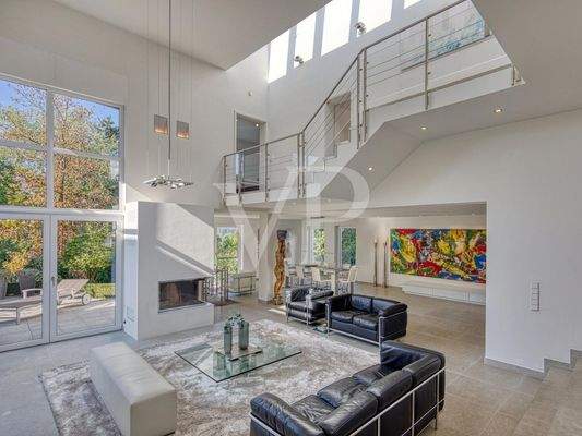 Sitzbereich mit Kamin