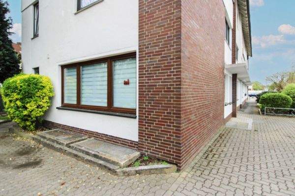 Linke Gebäudehälfte