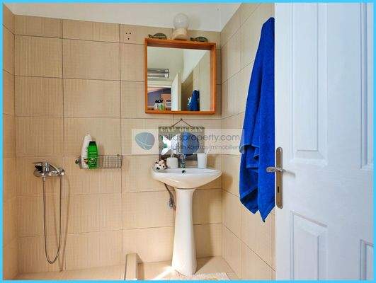 5fd2cf814ee3414e91597946857ef570-original