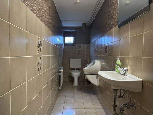 Gäste-WC Herren Keller