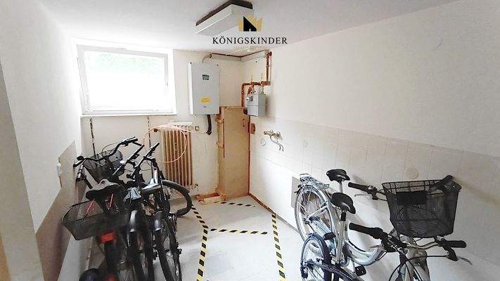 Praktischer Fahrradraum