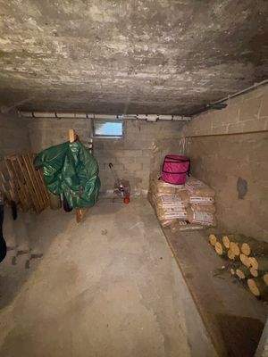 Lagerraum im Keller..jpg