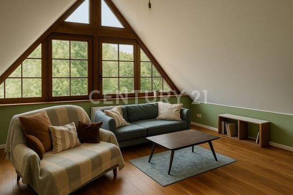 Lichtdurchflutetes Dachgeschoss