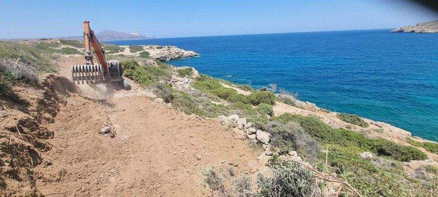 Villa Blue Lagoon Luxury Property For Sale In Chan