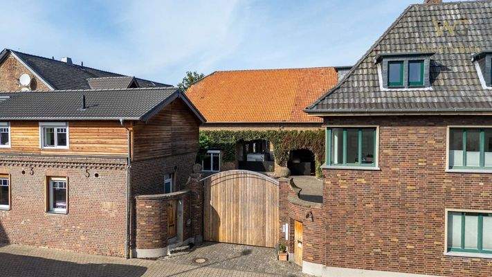 Haupteingang Luftbild