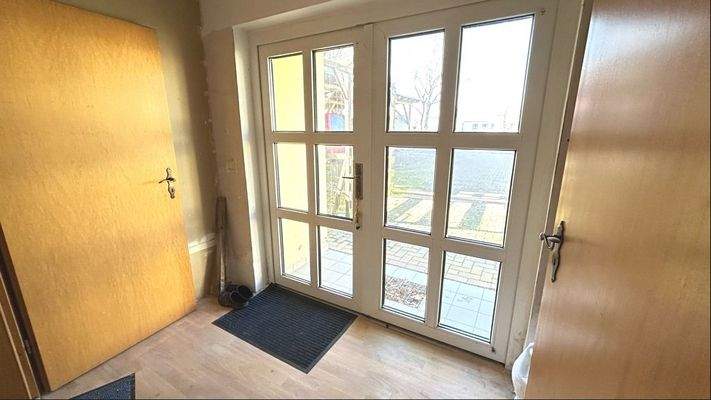 separater Eingang ELW