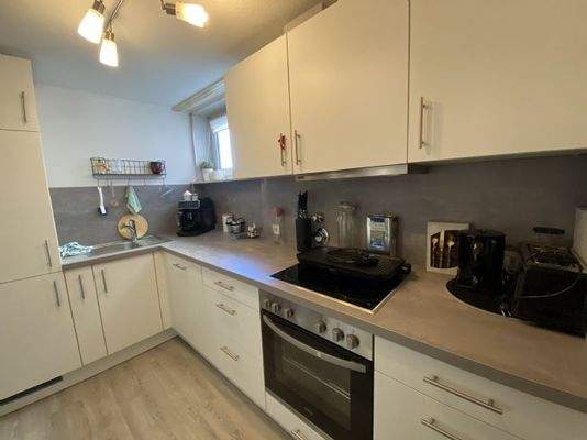 ... in die Küche ...