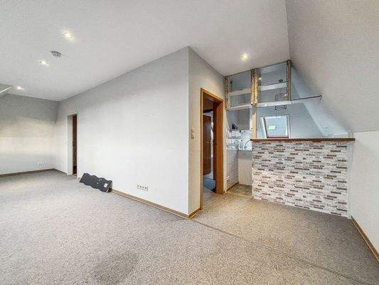 Wohnzimmer-Küche Dachgeschoss