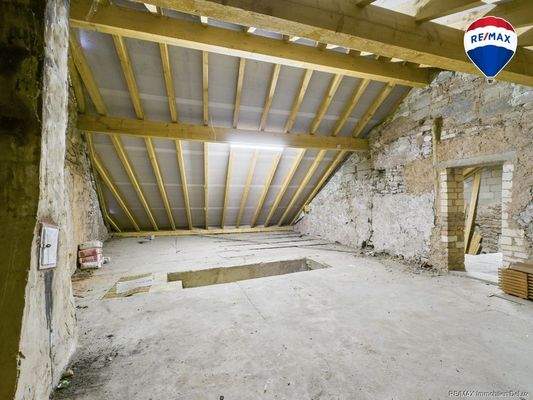 RE/MAX Immobilien DeLux Merzig Haus zu verkaufen in Kastel-Staadt