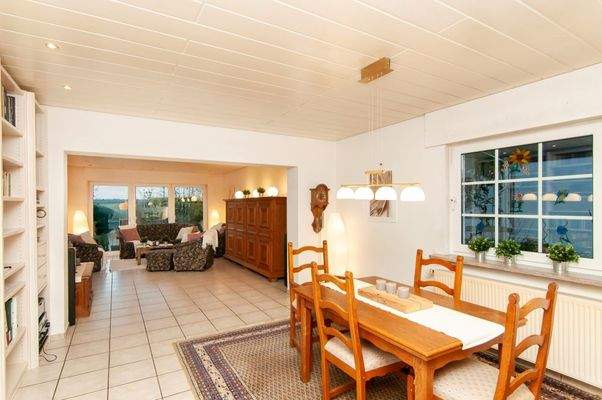 Essecke und Wohnzimmer