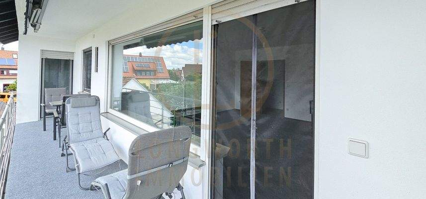 34-1.OG-Wohnung-Balkon