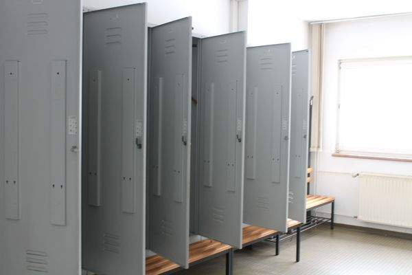 Toiletten &amp; Umkleiden