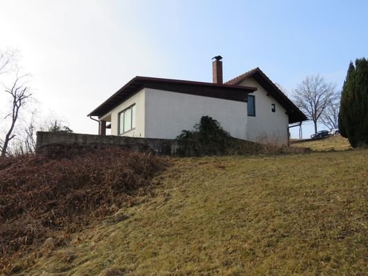 Nordostansicht mit Anbau   