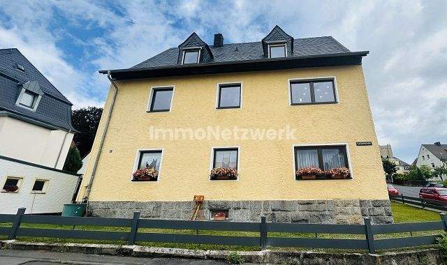 Frontansicht Straße