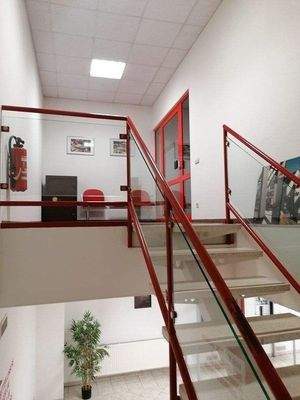 Aufgang zur Bürofläche