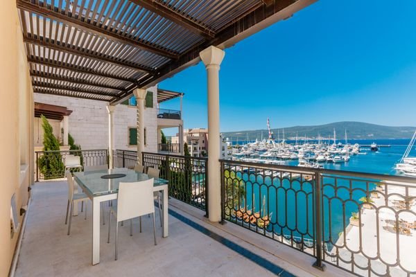 2 - Tivat, Porto Montenegro – four-bedroom apartme