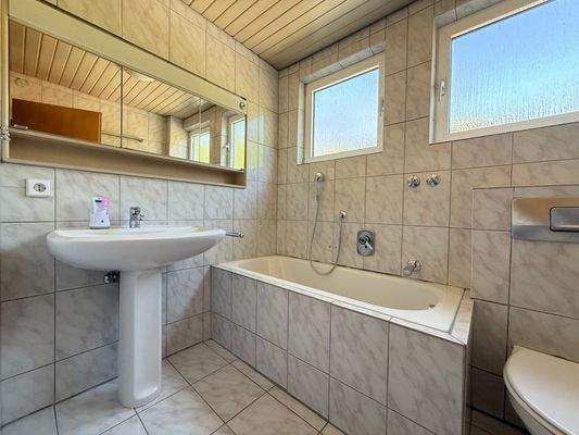 Badezimmer Erdgeschoss