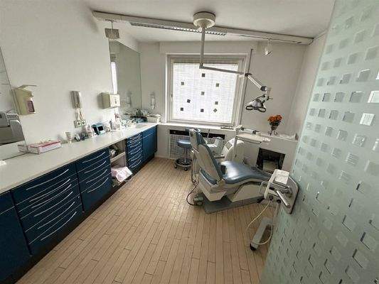 Behandlungszimmer OG