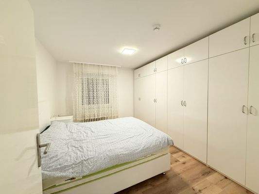 Schlafzimmer Eltern Weitwinkel