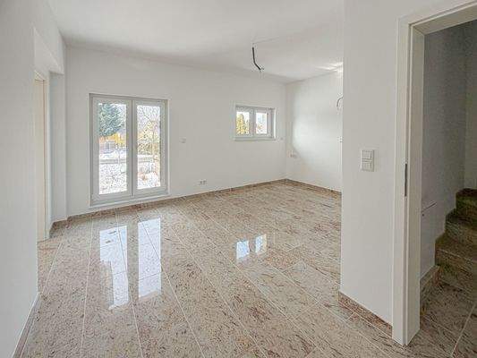 OG - Durchgangszimmer