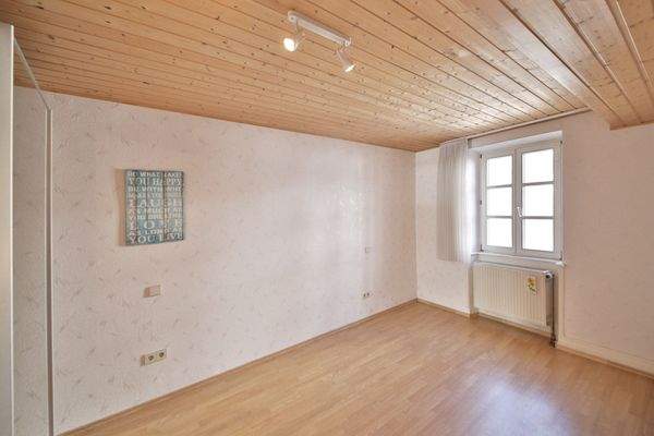 Schlafen oder Multifunktionszimmer Erdgeschoss