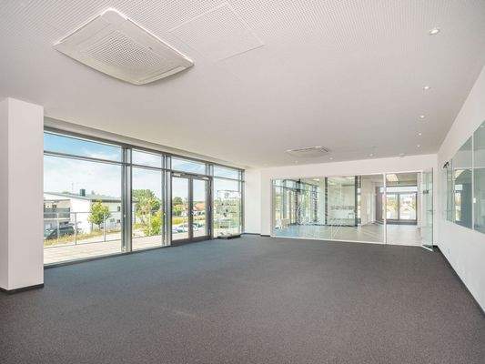 großer Besprechungsraum