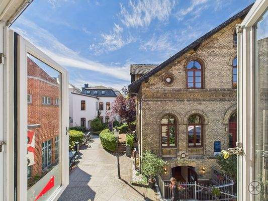 CAM05560G0-PR0014-STILL017