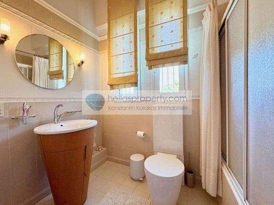 5f04766986654fd1a52aba682a76b9a8-original