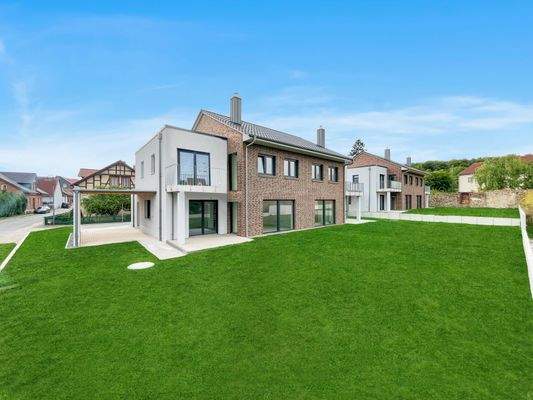 Sommerliches Gesamtensemble