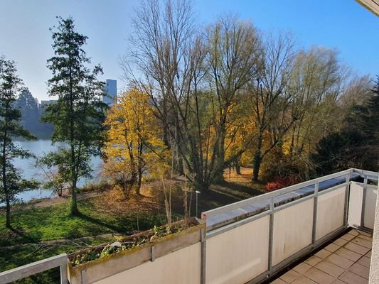 2. Balkon mit Seeblick