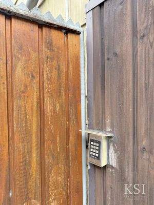 Hofeinfahrt Codeverrigelt